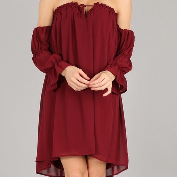 Brandywine Off the Shoulder Dress - Picture 2 of 5